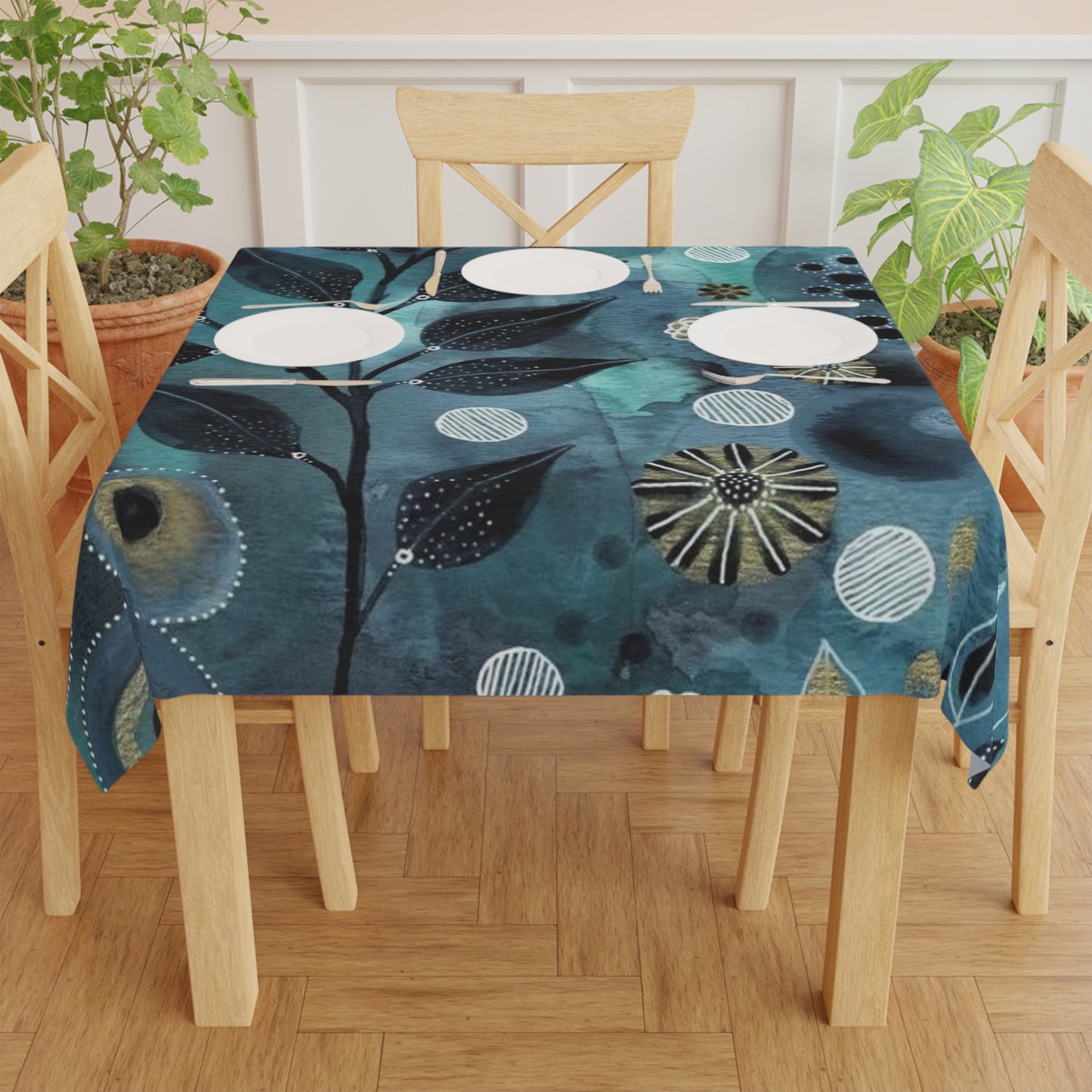 Tablecloth with Tree branch design