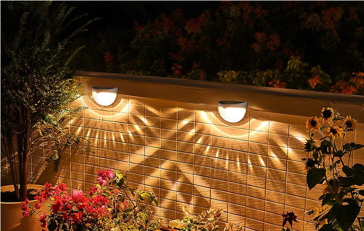 Solar LED Wall Light with Shadow Projection