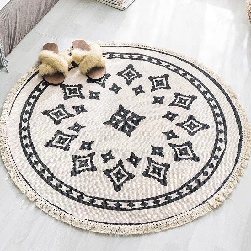 Nordic Cotton and Linen Round Carpet | Soft | Comfortable | Machine Washable | Versatile | Home Decor