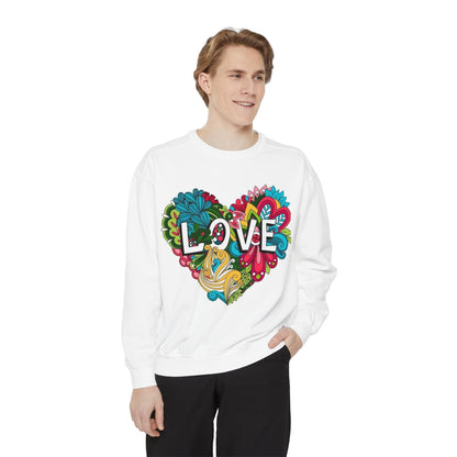 sweatshirt with love design