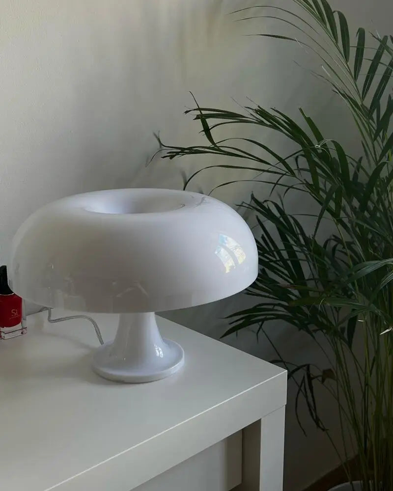 "Modern LED Mushroom Table Lamp – Minimalist Bedside & Living Room Lighting Decor"