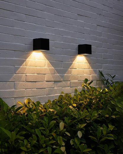 Solar-Powered LED Wall Lamp | Outdoor Lighting | Waterproof | Adjustable | Garden Decor